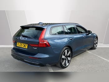 Used Volvo V60 2025 for sale - 79545274: Photo