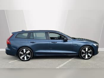Used Volvo V60 2025 for sale - 79545274: Photo