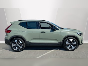 Used Volvo XC40 2025 for sale - 78699105: Photo