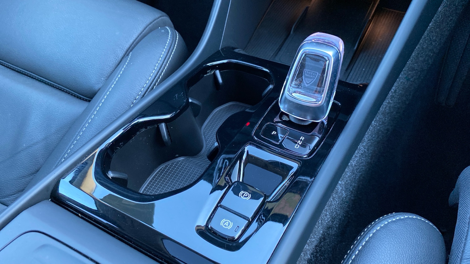 Used Volvo XC40 2025 for sale - 78109191: Photo 25