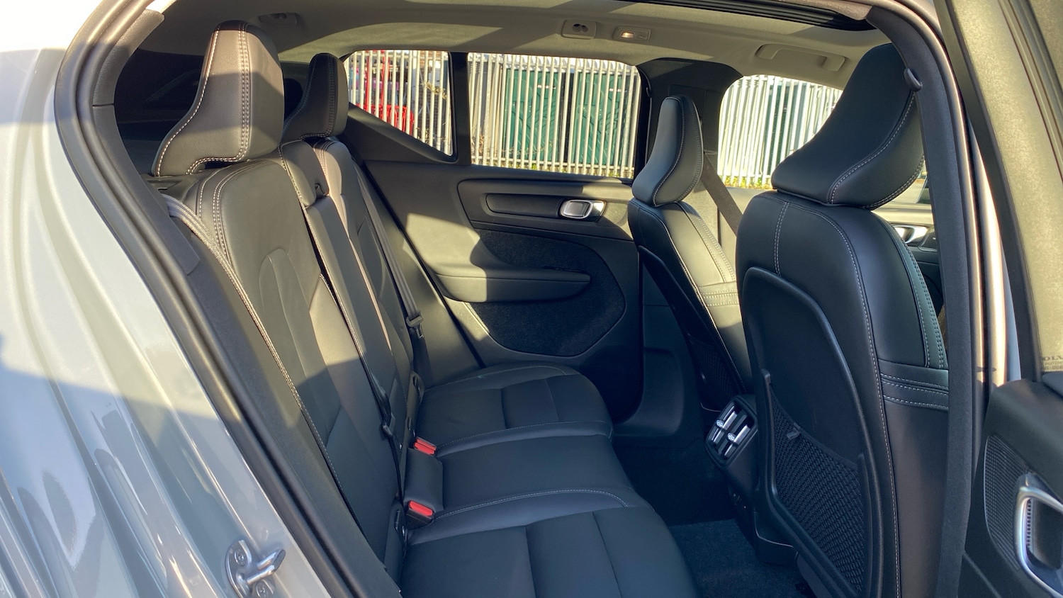 Used Volvo XC40 2025 for sale - 78109191: Photo 6