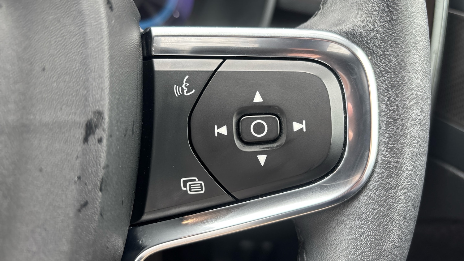 Used Volvo XC40 2022 for sale - 77847684: Photo 22