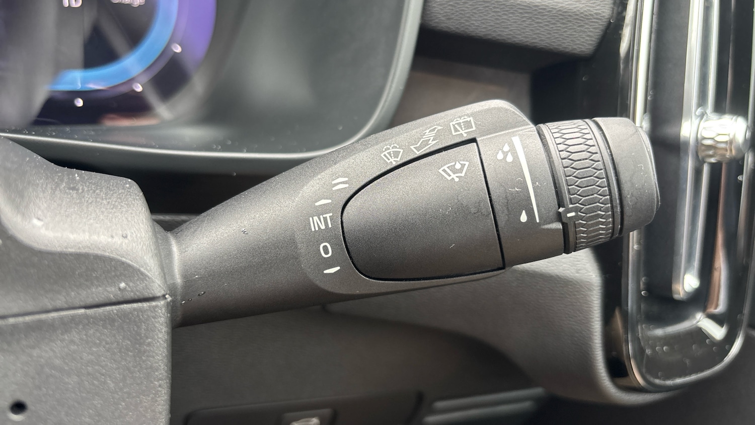 Used Volvo XC40 2022 for sale - 77847684: Photo 23