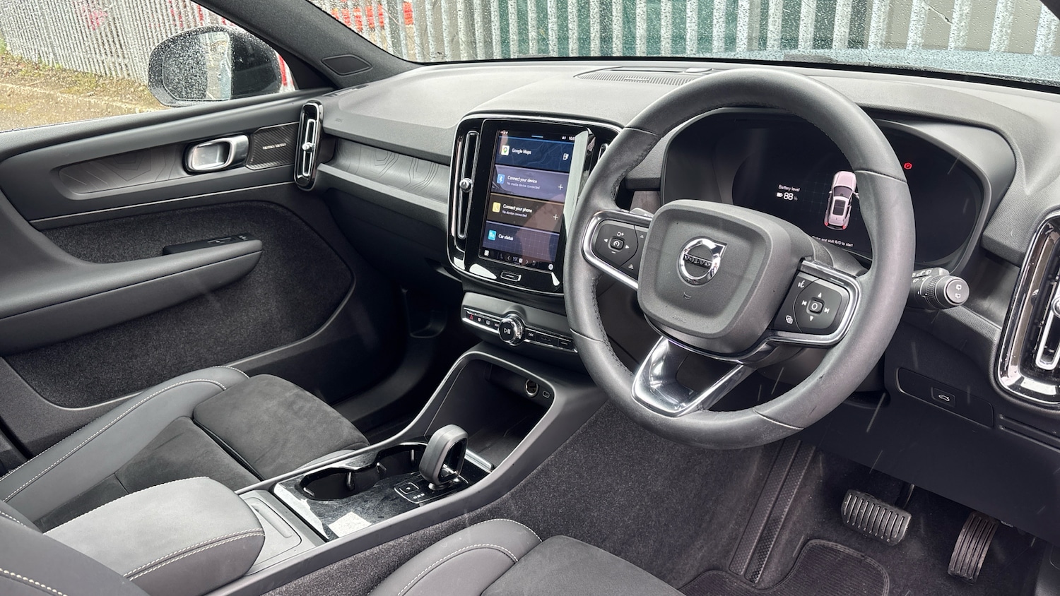 Used Volvo XC40 2022 for sale - 77847684: Photo 4