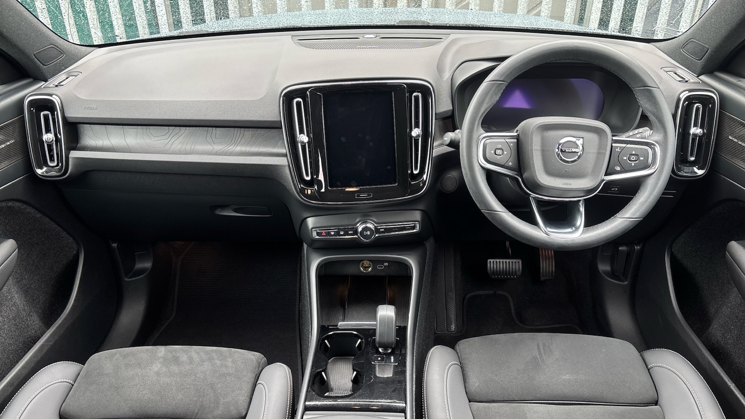 Used Volvo XC40 2022 for sale - 77847684: Photo 5