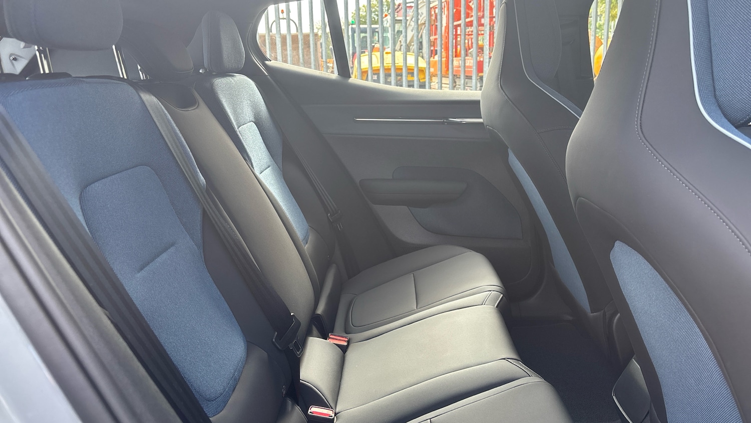 Used Volvo EX30 2025 for sale - 77459620: Photo 10