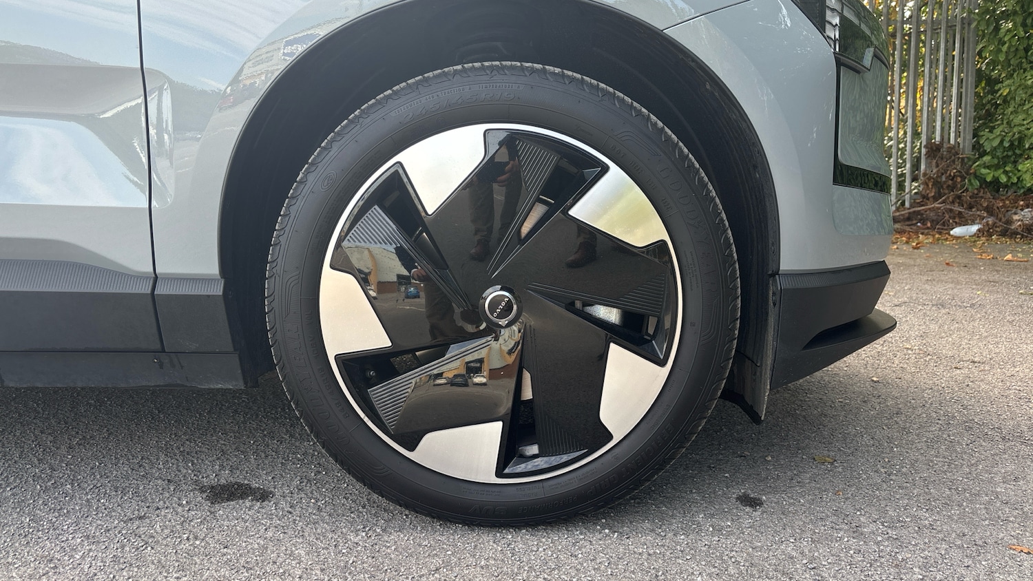 Used Volvo EX30 2025 for sale - 77459620: Photo 16