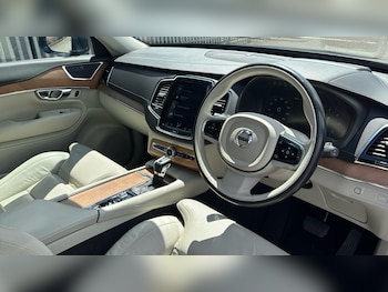 Used Volvo XC90 2018 for sale - 79228343: Photo