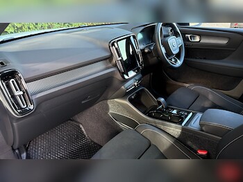 Used Volvo XC40 2024 for sale - 75972818: Photo