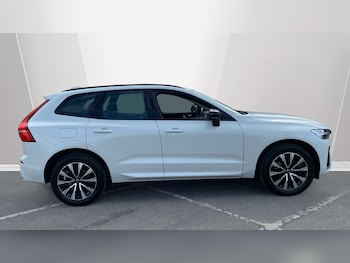 Used Volvo XC60 2023 for sale - 78565427: Photo