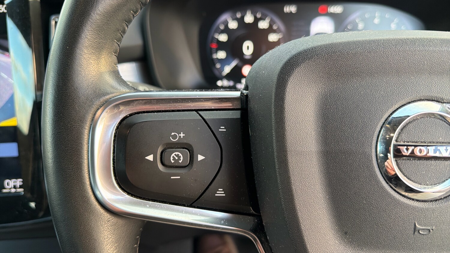 Used Volvo XC40 2019 for sale - 76859036: Photo 20