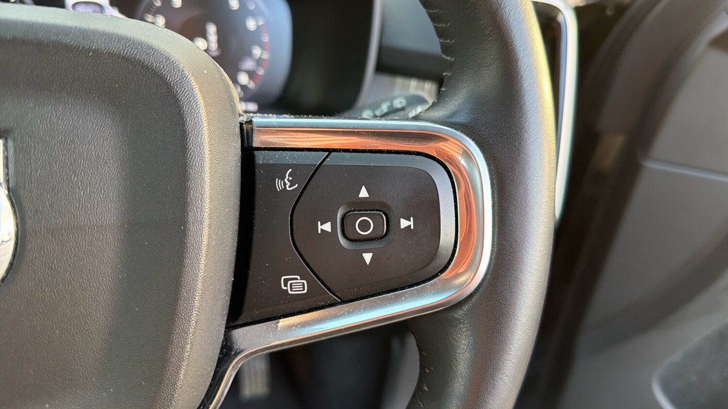 Used Volvo XC40 2019 for sale - 76859036: Photo 21