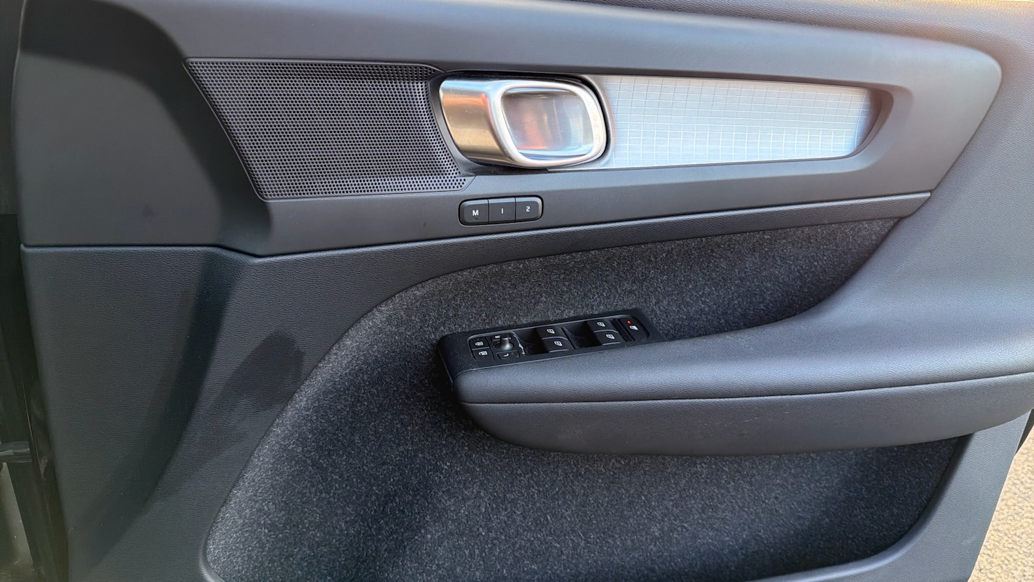 Used Volvo XC40 2019 for sale - 76859036: Photo 28