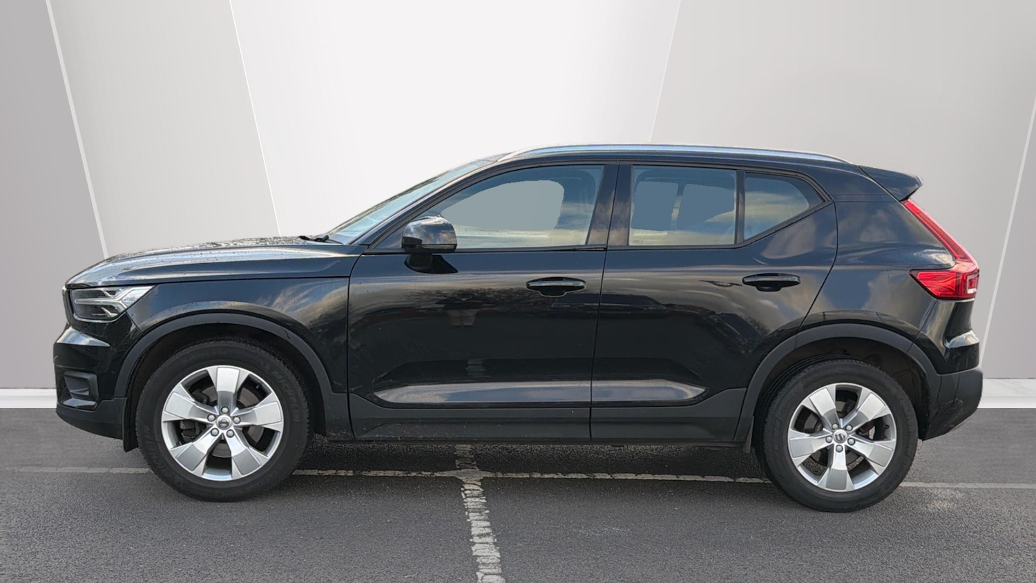 Used Volvo XC40 2019 for sale - 76859036: Photo 3