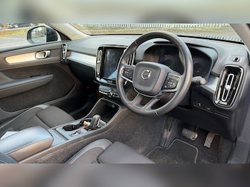 Used Volvo XC40 2019 for sale - 76859036: Photo