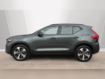 Used Volvo XC40 2025 for sale - 79445696: Photo