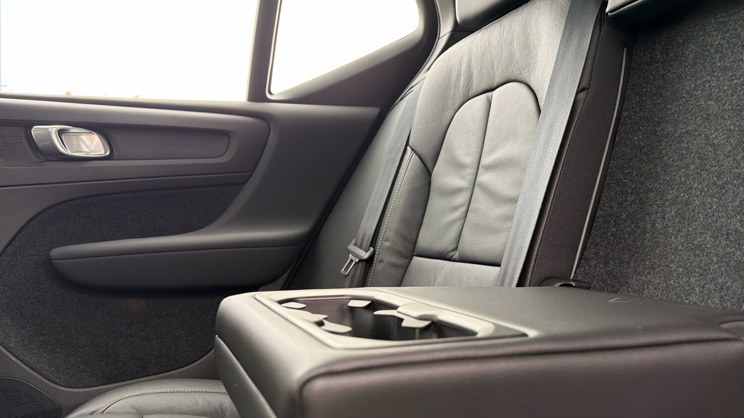 Used Volvo XC40 2022 for sale - 76653200: Photo 26