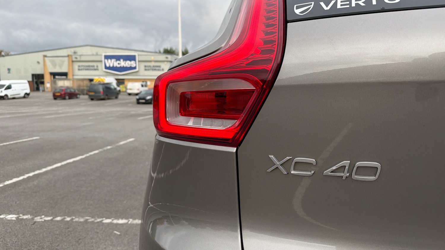 Used Volvo XC40 2022 for sale - 76653200: Photo 40