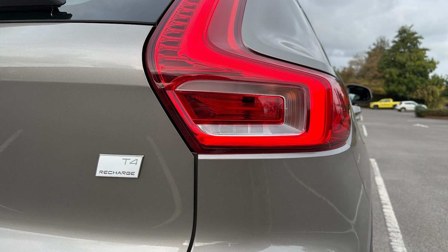 Used Volvo XC40 2022 for sale - 76653200: Photo 41