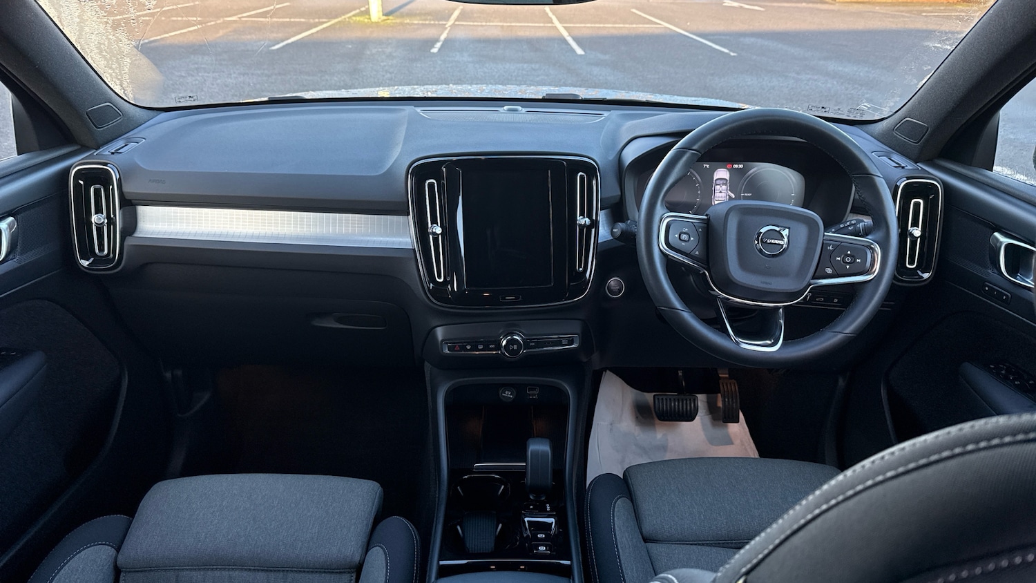 Used Volvo XC40 2022 for sale - 77195644: Photo 5