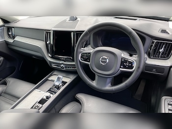 Used Volvo XC60 2025 for sale - 79215988: Photo