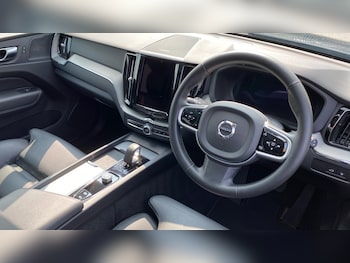 Used Volvo XC60 2025 for sale - 79341009: Photo