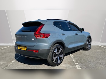 Used Volvo XC40 2023 for sale - 79524840: Photo