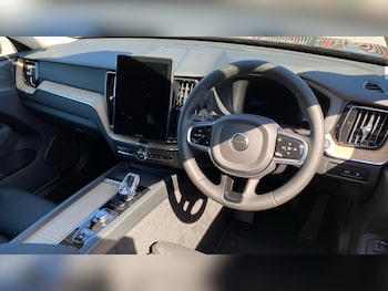 Used Volvo XC60 2026 for sale - 78370792: Photo