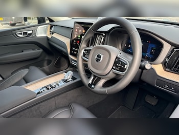 Used Volvo XC60 2026 for sale - 79382388: Photo