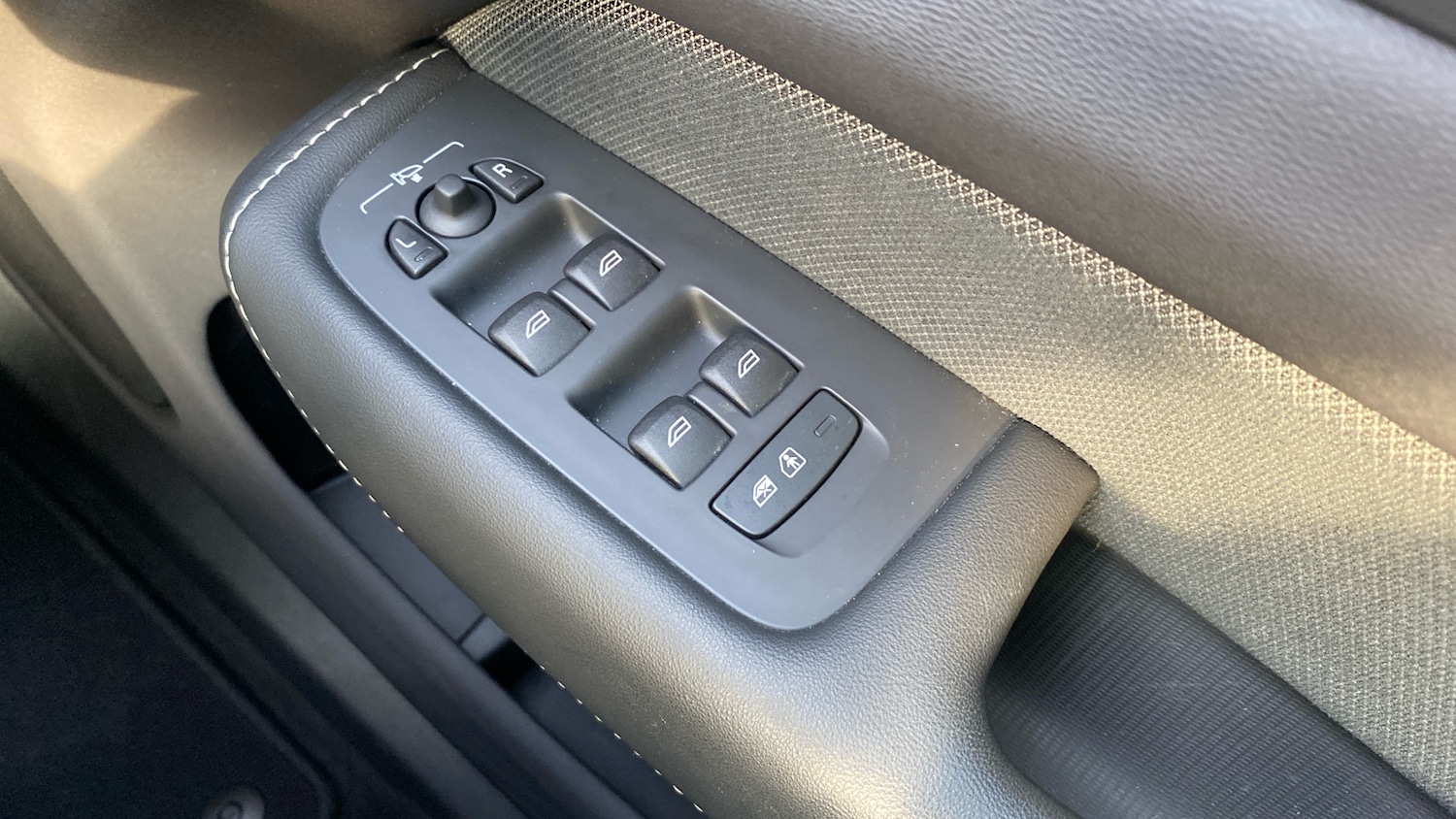 Used Volvo XC60 2024 for sale - 78078741: Photo 24