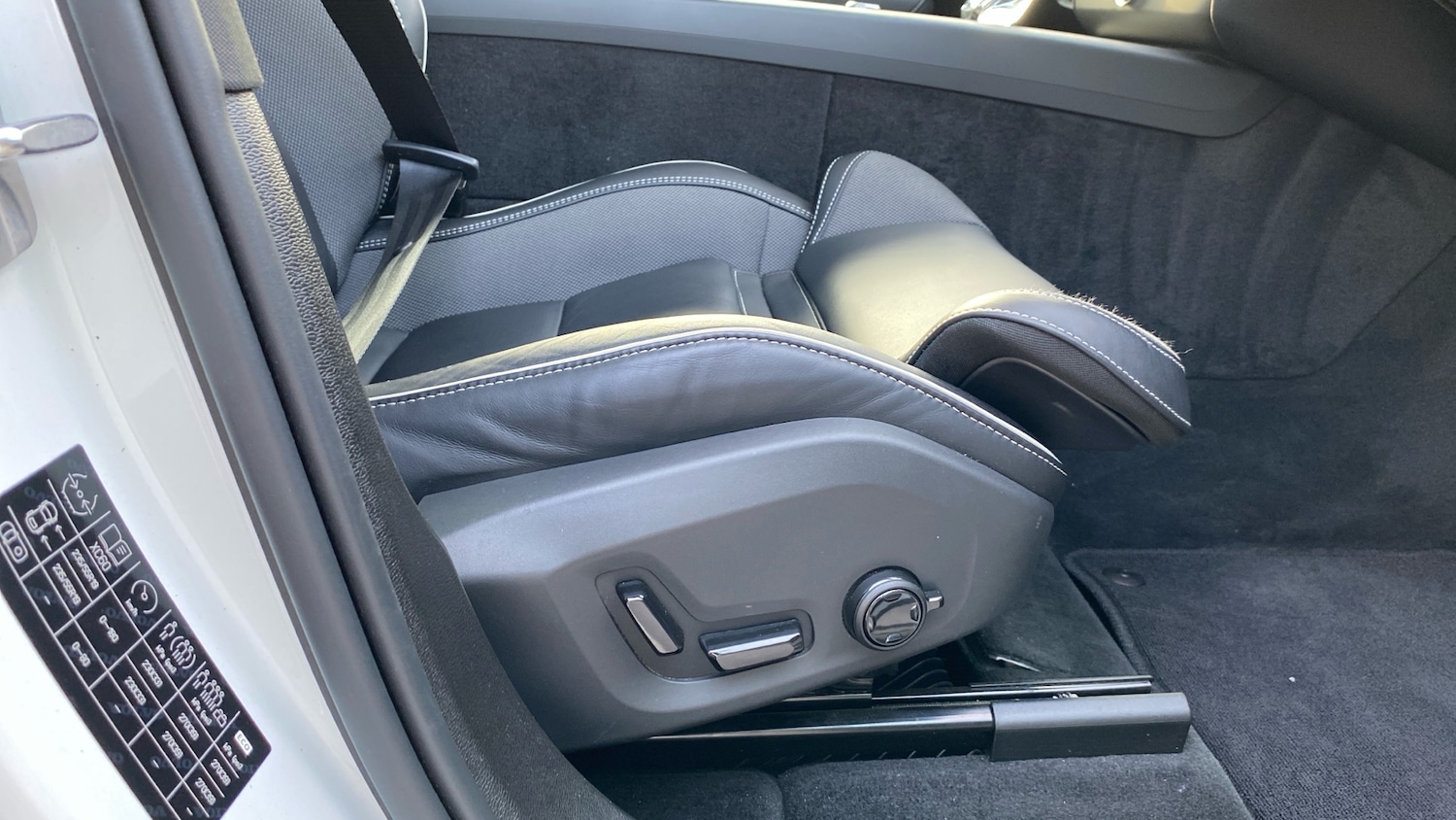 Used Volvo XC60 2024 for sale - 78078741: Photo 30