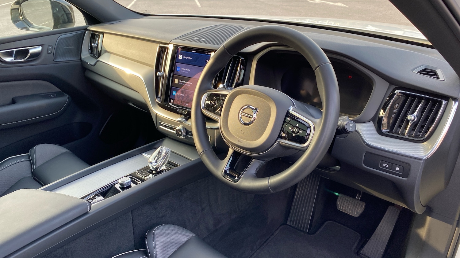 Used Volvo XC60 2024 for sale - 78078741: Photo 4