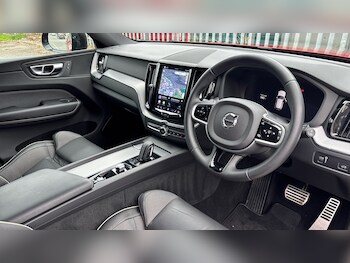 Used Volvo XC60 2022 for sale - 78078743: Photo