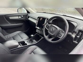 Used Volvo XC40 2022 for sale - 77435614: Photo