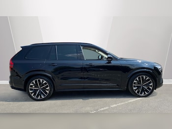 Used Volvo XC90 2026 for sale - 79382387: Photo