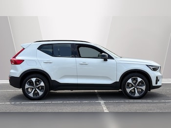Used Volvo XC40 2025 for sale - 78565413: Photo