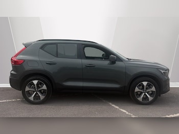 Used Volvo XC40 2026 for sale - 78459324: Photo