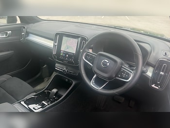 Used Volvo XC40 2026 for sale - 78459324: Photo