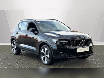 2024 (74) - 2.0 B3P Plus Dark 5dr Auto Petrol Estate