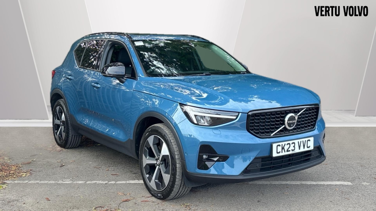 Used Volvo XC40 2023 for sale - 76045380: Photo 1