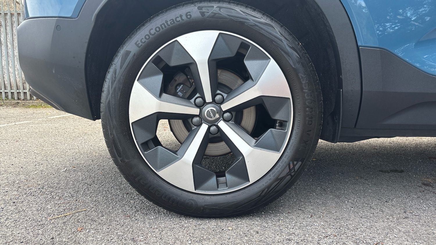 Used Volvo XC40 2023 for sale - 76045380: Photo 16