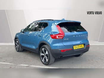 Used Volvo XC40 2023 for sale - 76045380: Photo 2