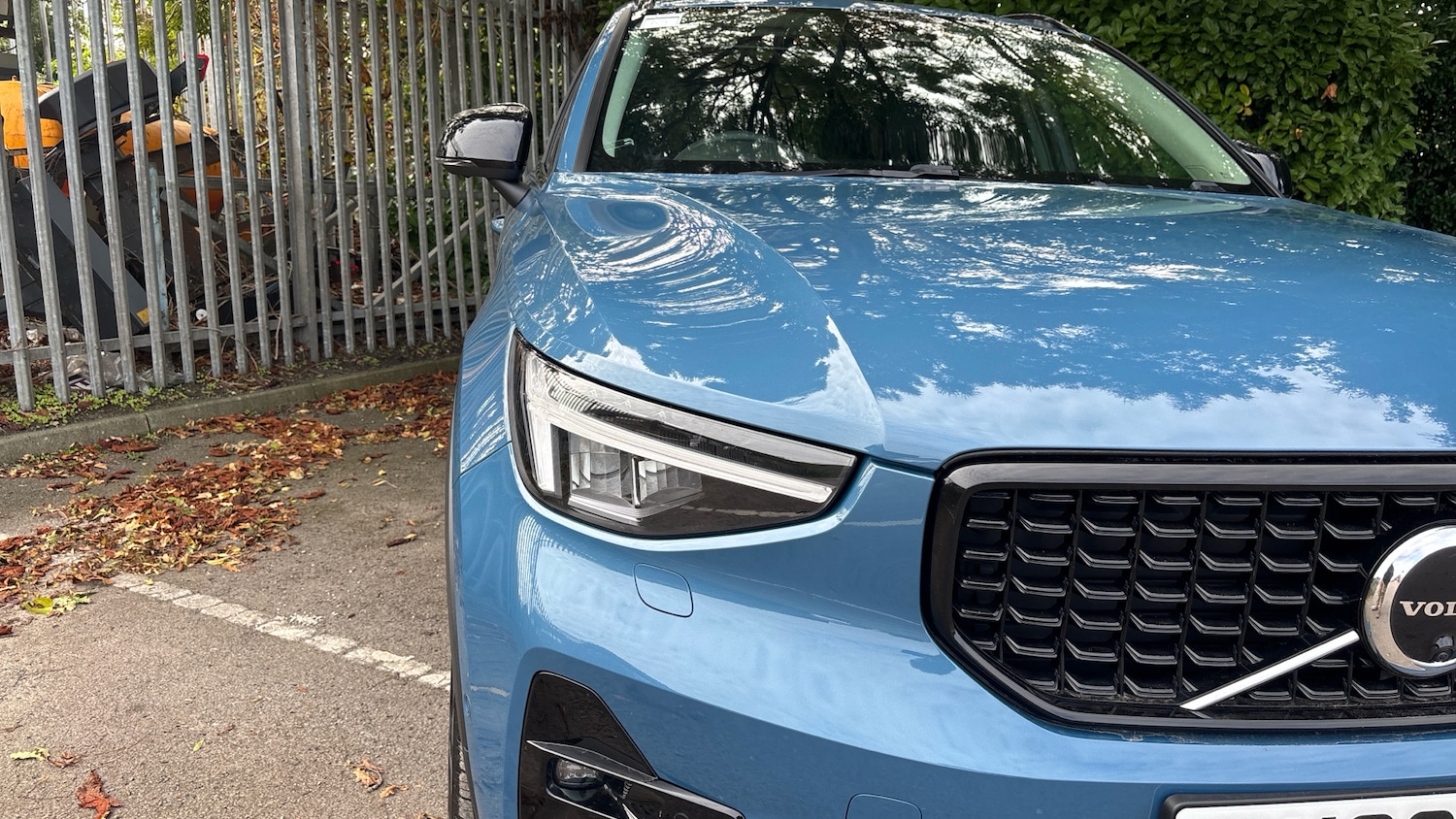 Used Volvo XC40 2023 for sale - 76045380: Photo 38