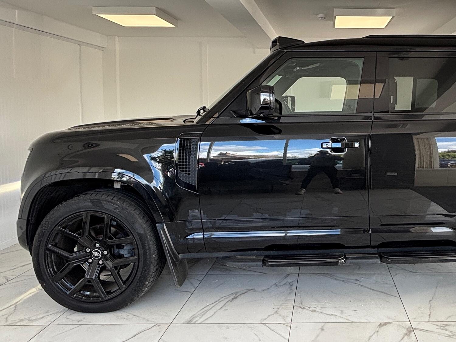 Used Land Rover Defender 2021 for sale - 77251297: Photo 28