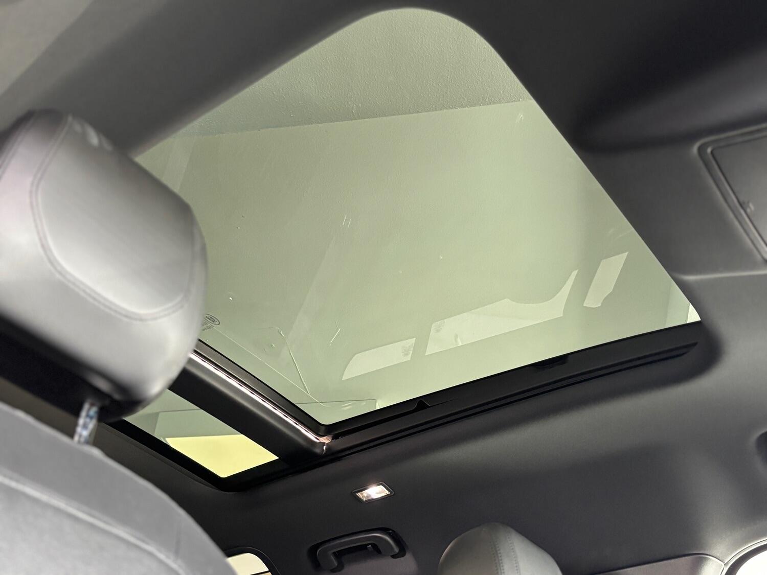 Used Land Rover Defender 2021 for sale - 77251297: Photo 31