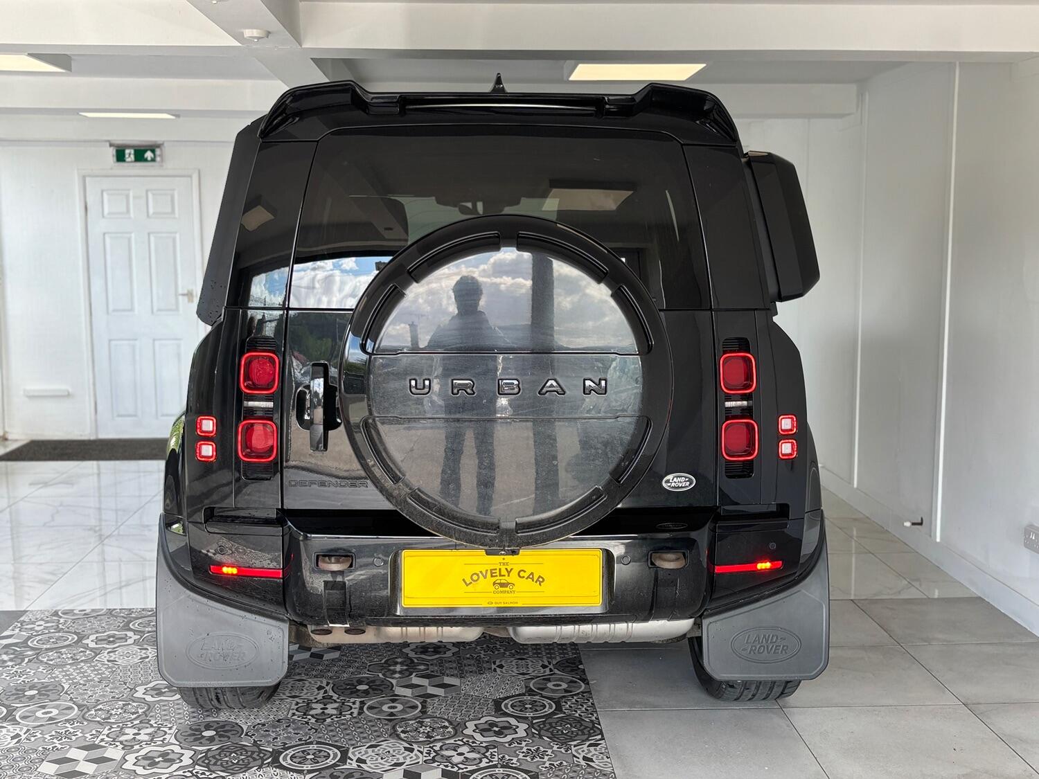 Used Land Rover Defender 2021 for sale - 77251297: Photo 32