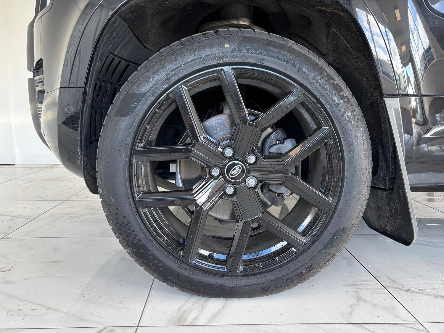 Used Land Rover Defender 2021 for sale - 77251297: Photo 33