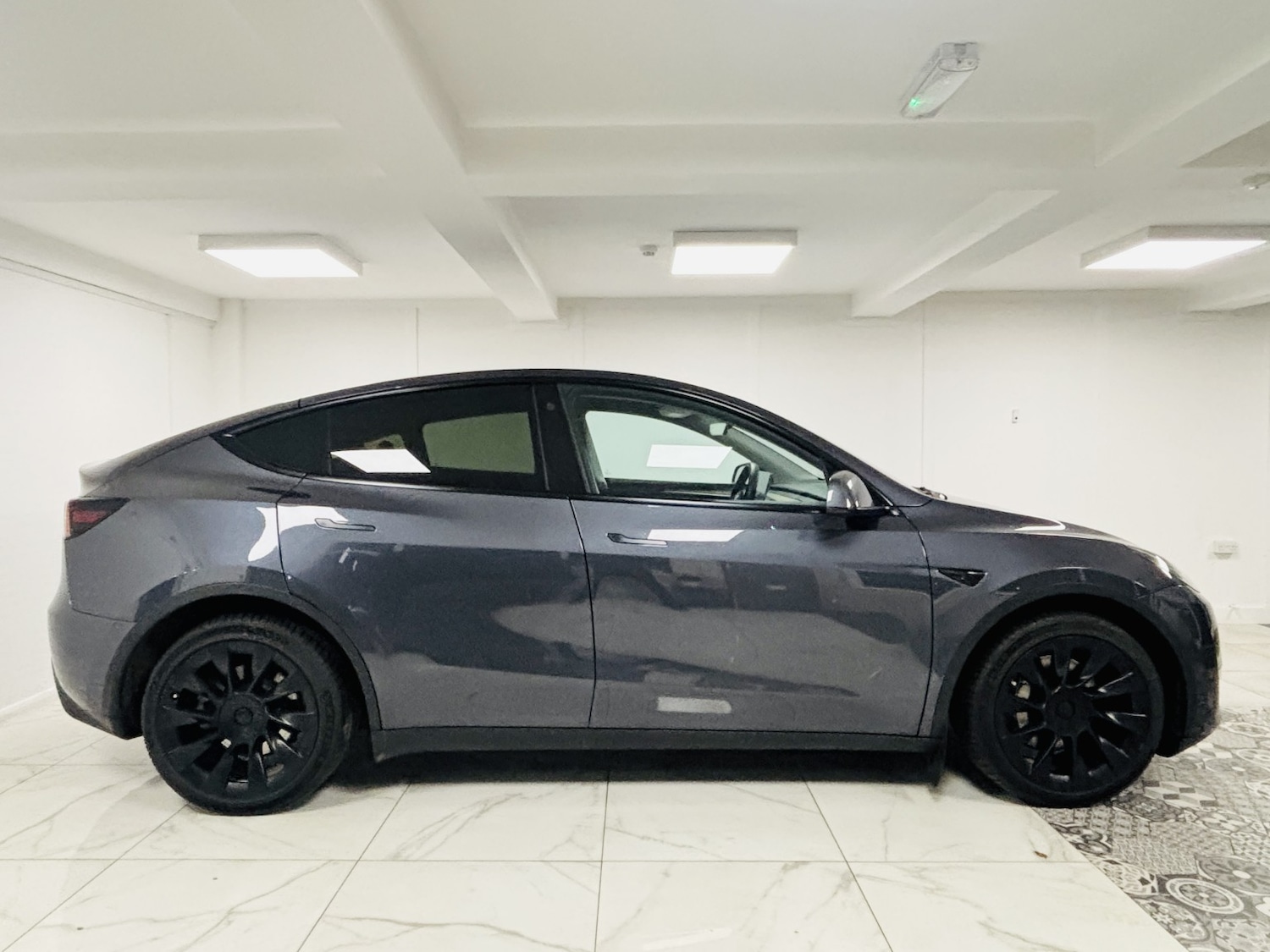 Used Tesla Model Y 2022 for sale - 77453211: Photo 10