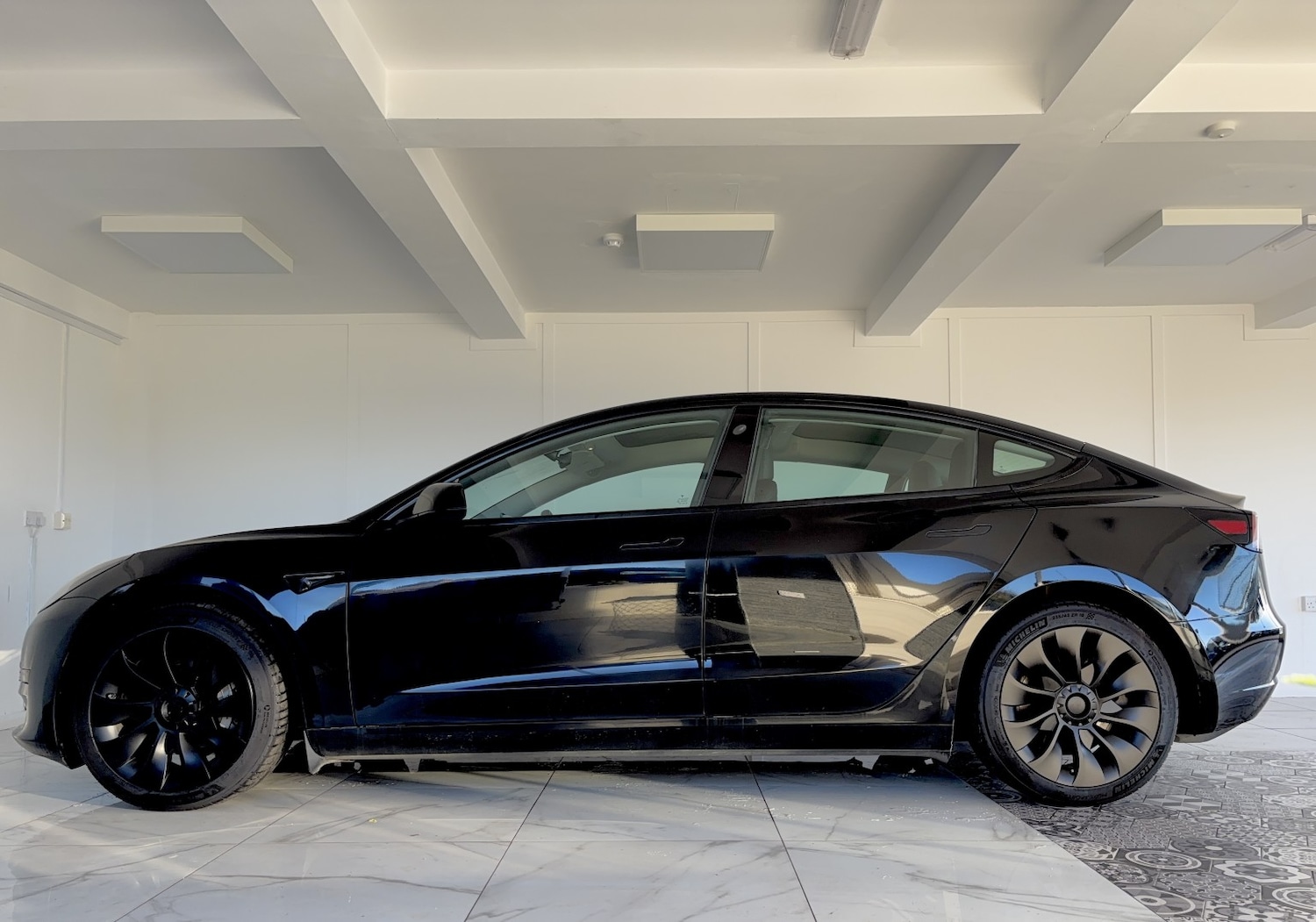 Used Tesla Model 3 2021 for sale - 77251325: Photo 12