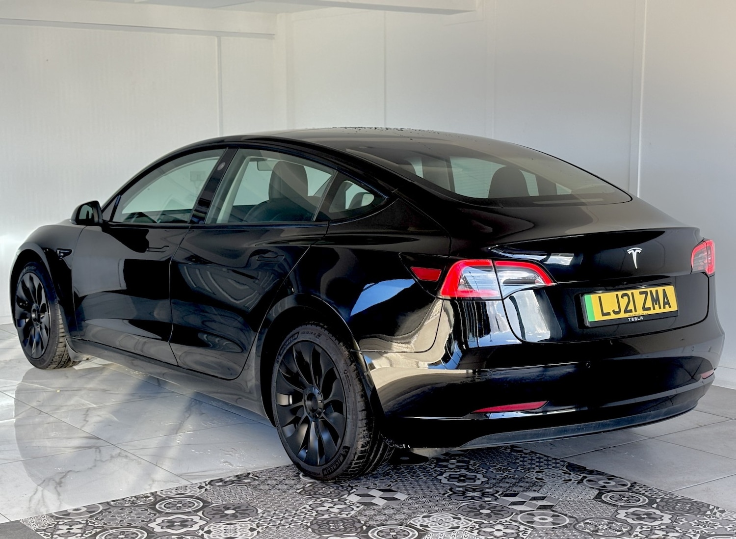 Used Tesla Model 3 2021 for sale - 77251325: Photo 7